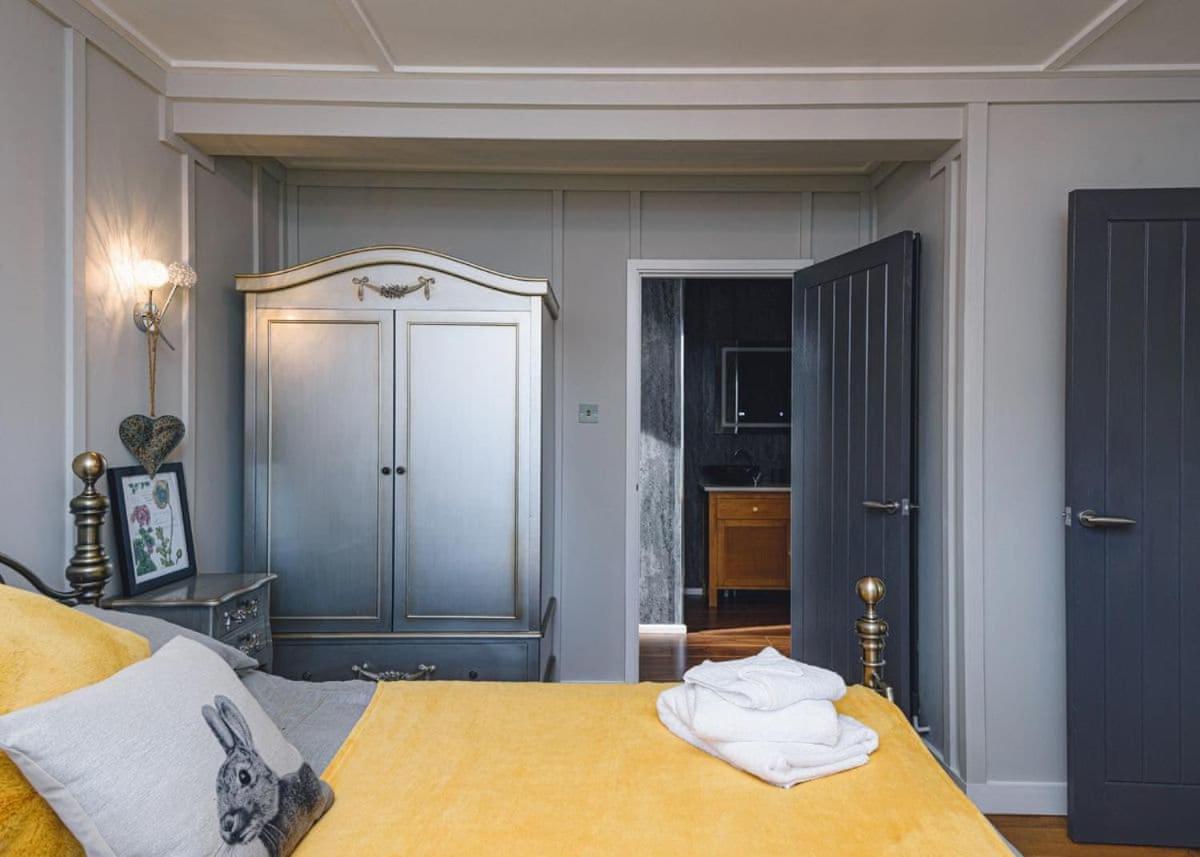 Riverview Lodges And Glamping Welshpool Eksteriør bilde